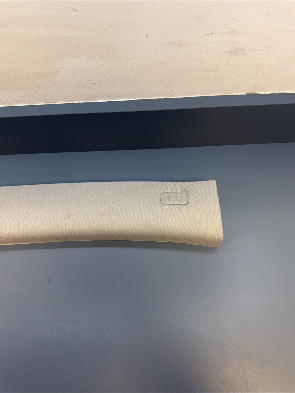 BMW E90 Series 4dr Front Left A Pillar Cloth Trim 7058332 GRAY