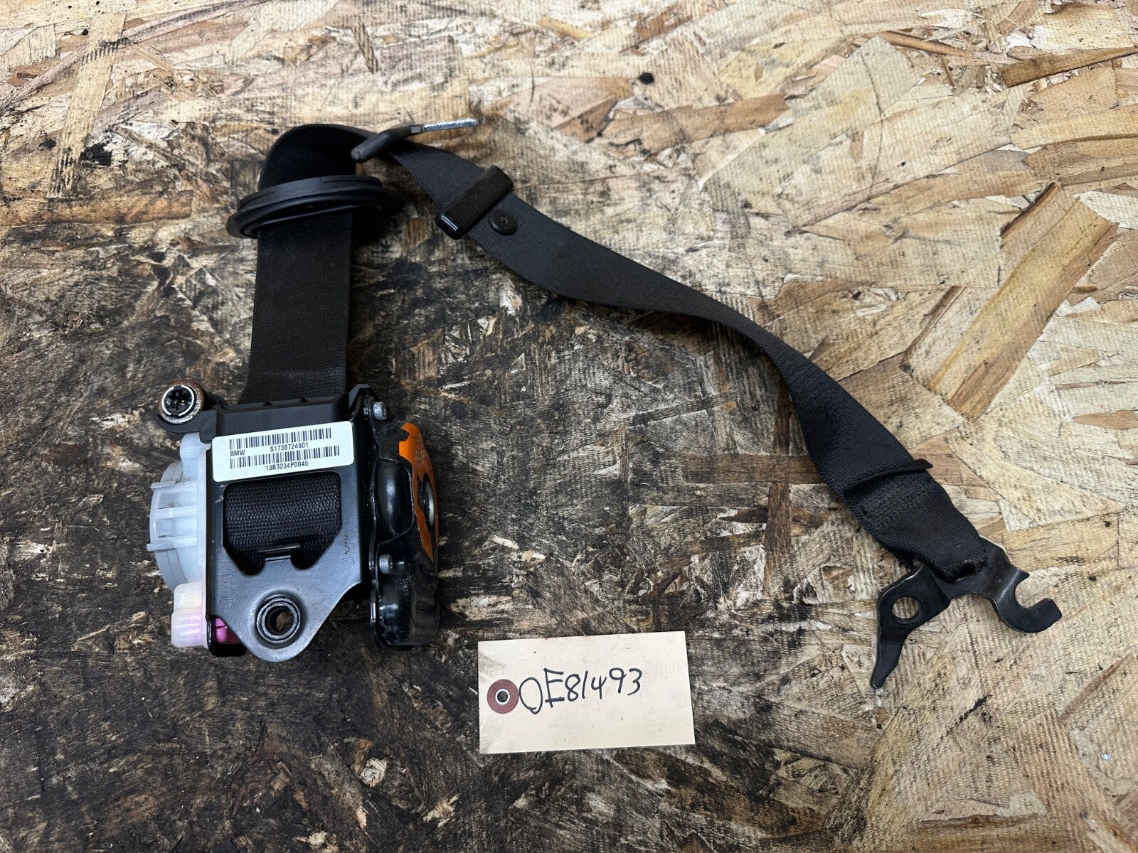 BMW 2011-2019 F25 X3 FRONT RIGHT PASSANGER SEATBELT RETRACTOR OEM 3066322