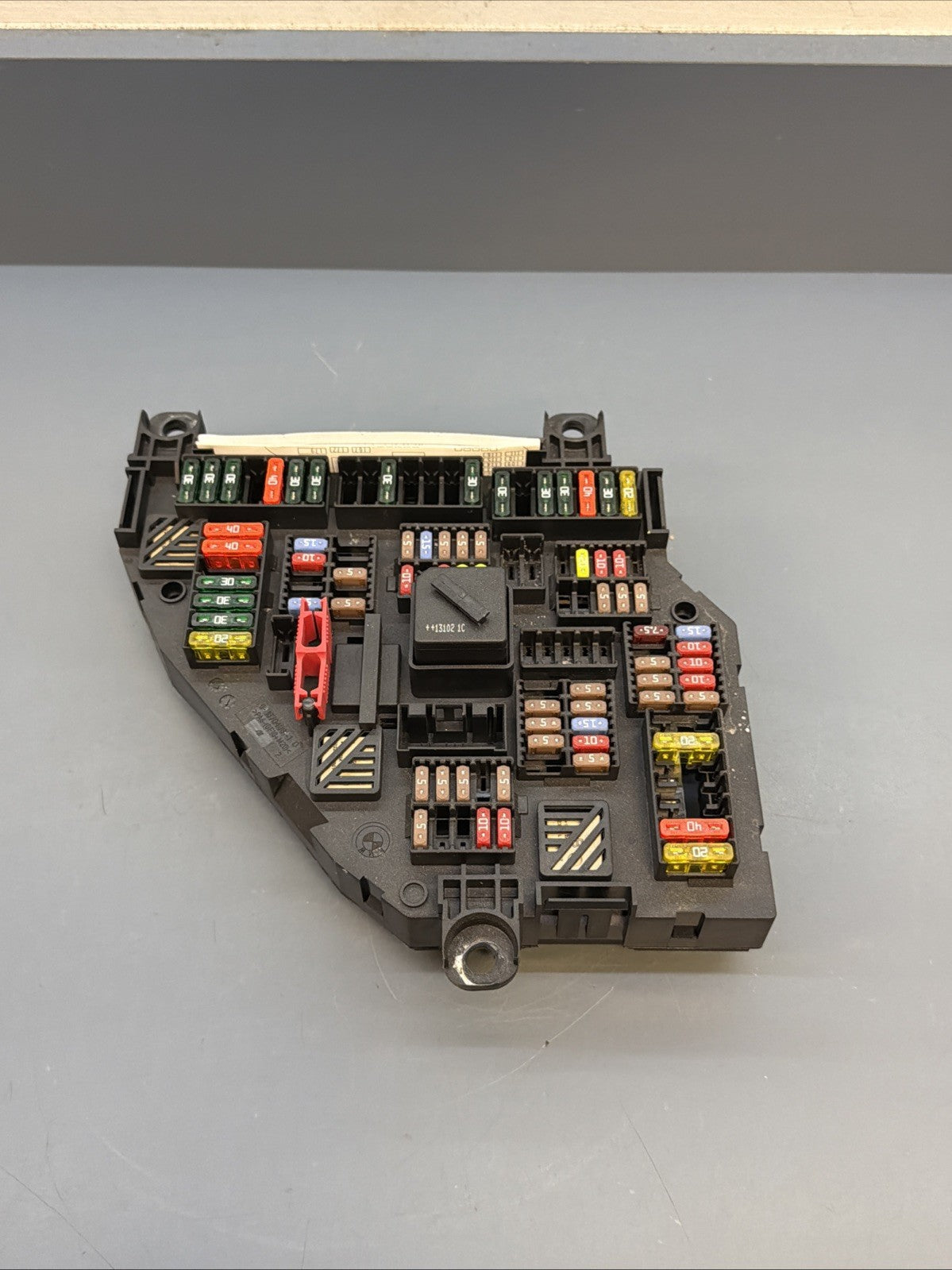 2011-2016 BMW F06 F10 550i 535i 528i Rear Fuse Relay Distribution Box 9264923