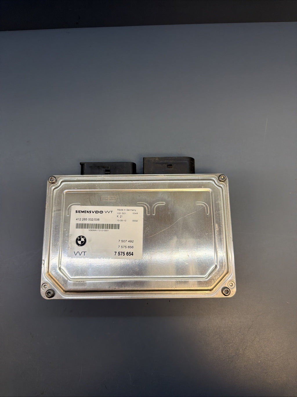 200-2010 BMW 550i 650i E60 E61 E63 Valvetronic Control Module OEM 7575654