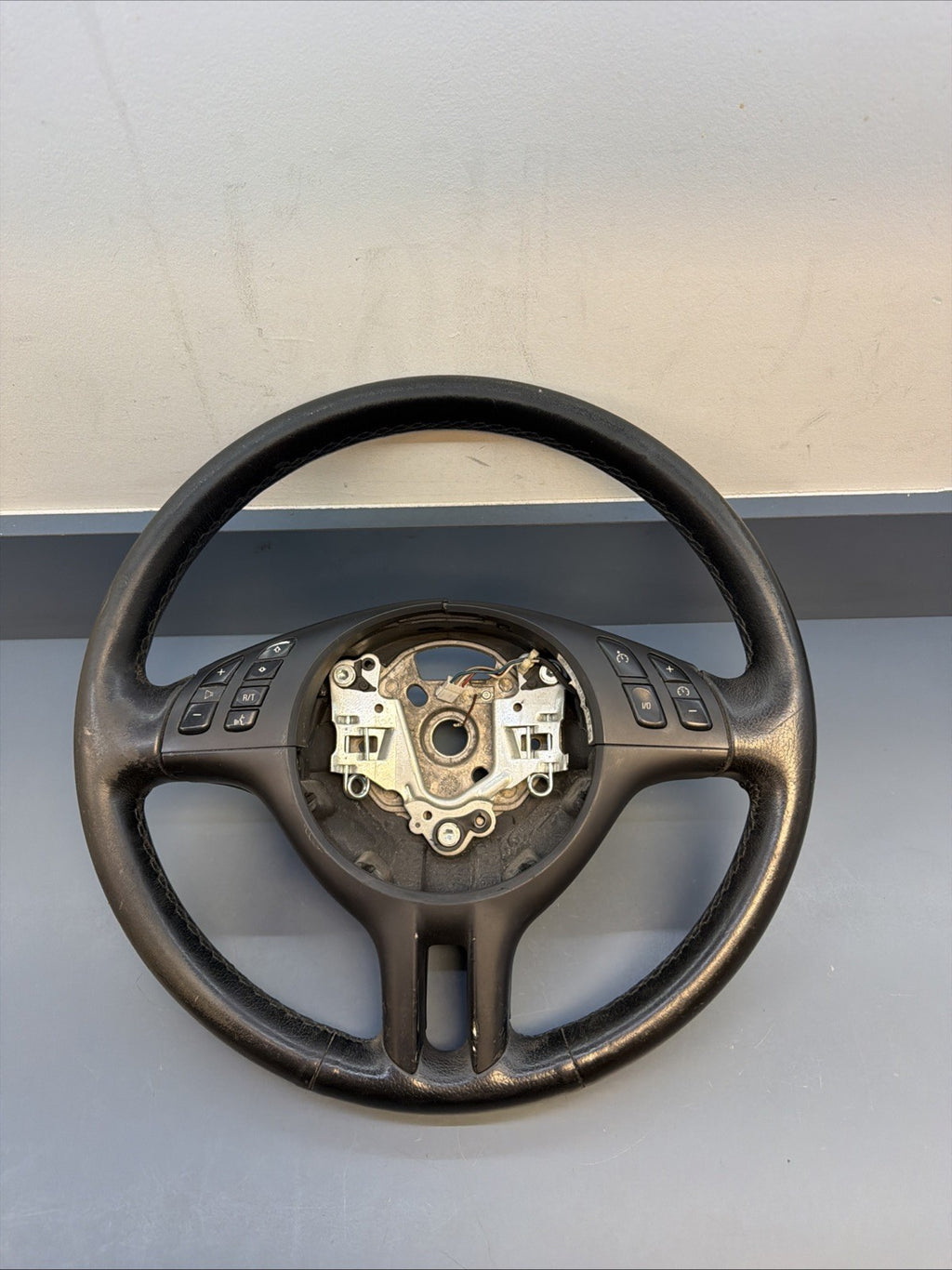 BMW 99-06 E46 3 SERIES BLACK LEATHER SPORT STEERING WHEEL OEM 101493/6760659