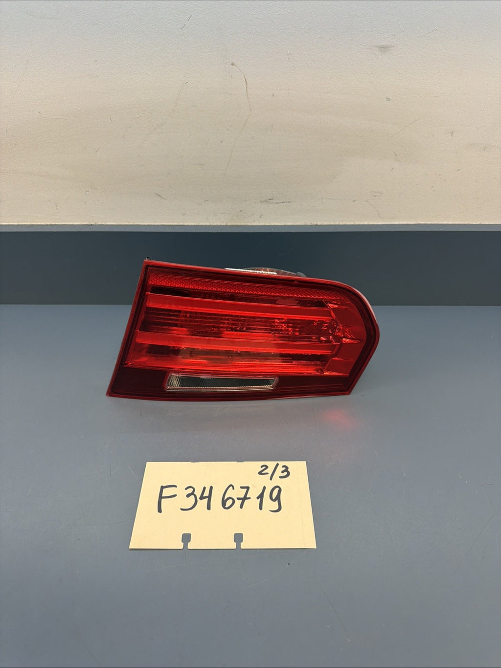 2012 - 2015 BMW F30 328I 335I REAR RIGHT PASSENGER INNER TAIL LIGHT OEM 7259916