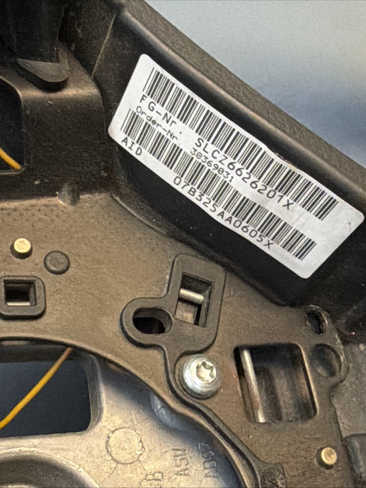 06-10 BMW E60 535i 528i 545i 550i Steering Wheel Non-Sport W/ Controls 3385E6030
