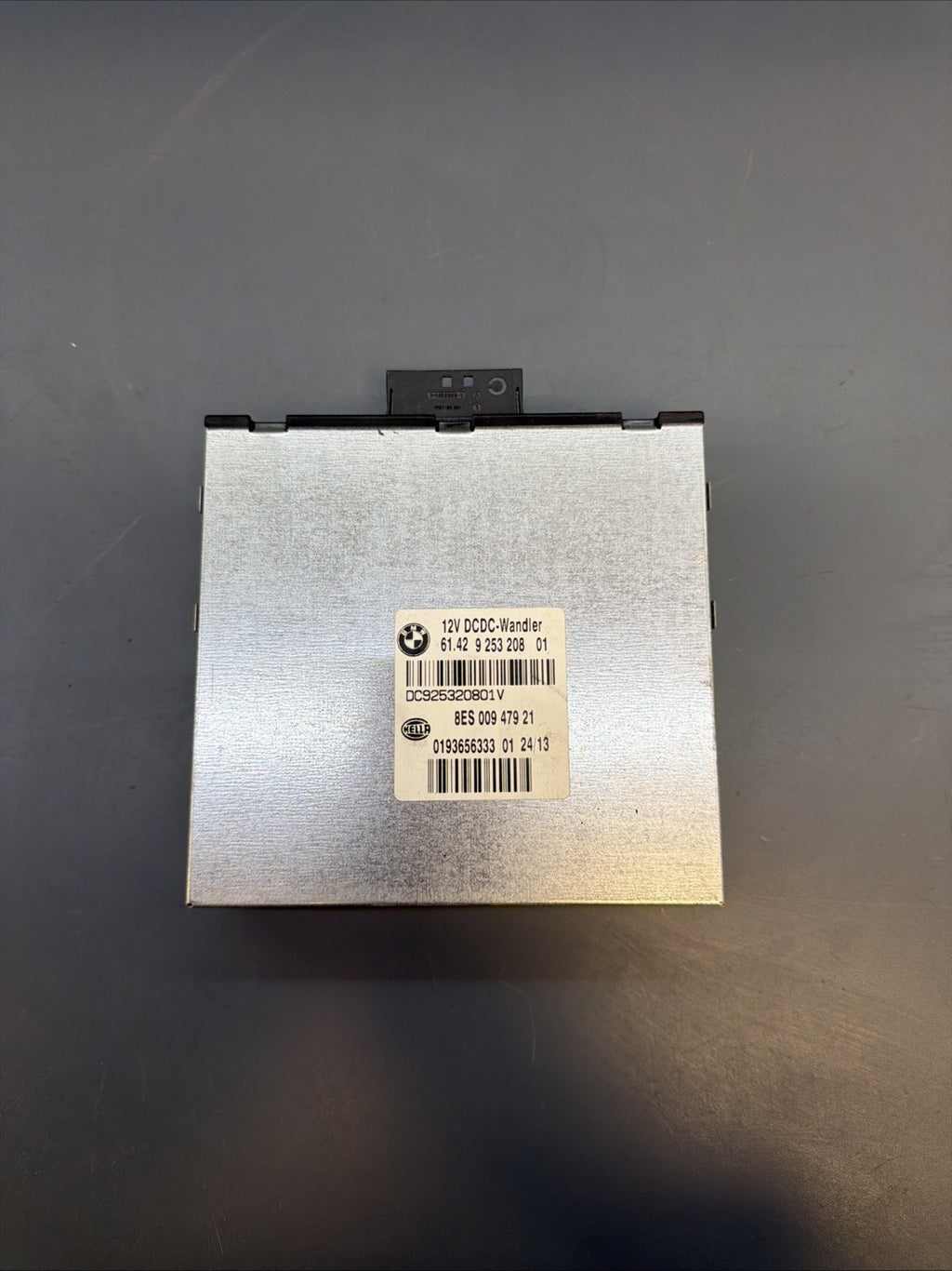 13-15 BMW X1 E84 VOLTAGE CONVERTER CONTROL MODULE OEM 9253208