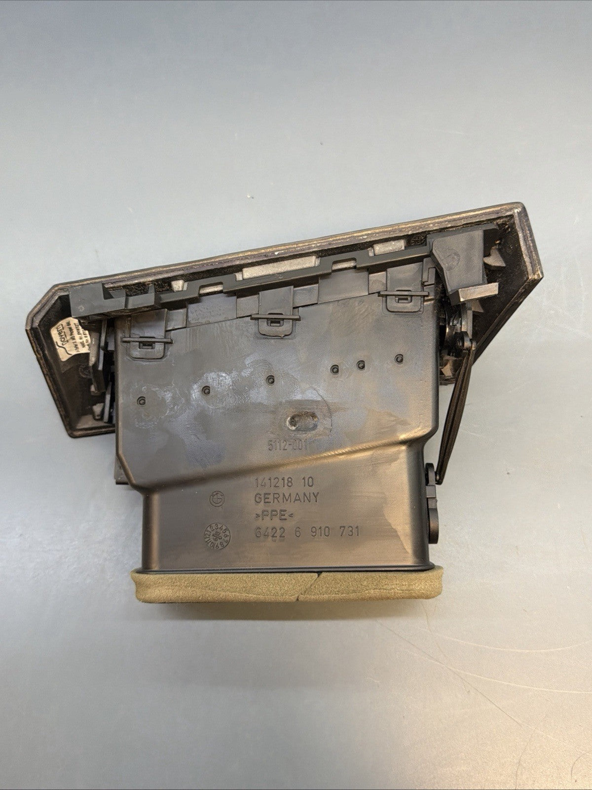 04-10 BMW E60 5 SERIES FRONT LEFT DRIVER SIDE DASH AC HEATER AIR VENT 6910731
