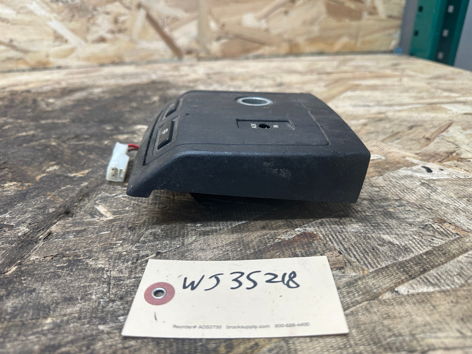 BMW 03-10 E83 X3 REAR HEATED SEAT CONTROL SWITCH AUX INPUT POWER PORT 3422757