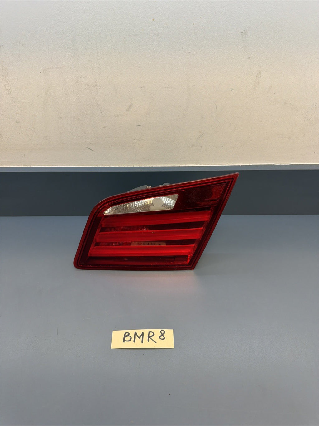 2011-13 BMW F10 528 535 550 REAR RIGHT TAILLIGHT GENUINE 7203226 OEM
