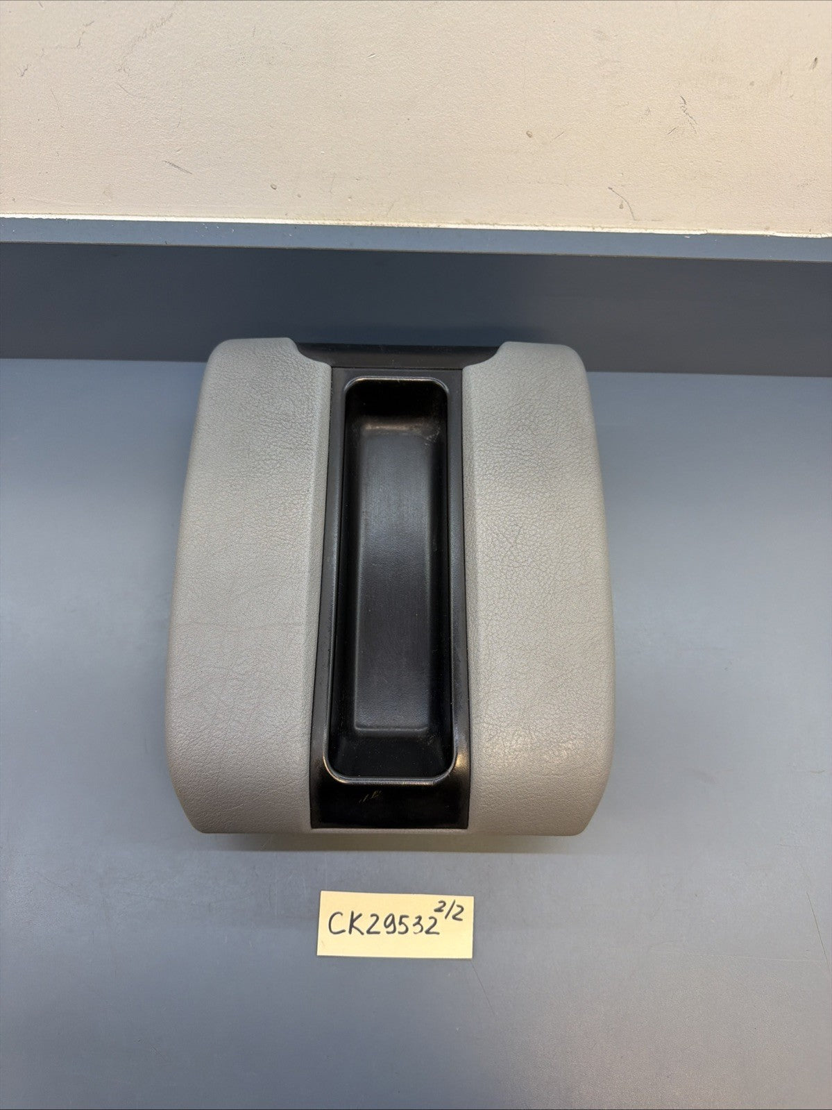 98-03 BMW 5 SERIES E39 525i 530i Front Center Console Arm Rest Cover GRAY 804033