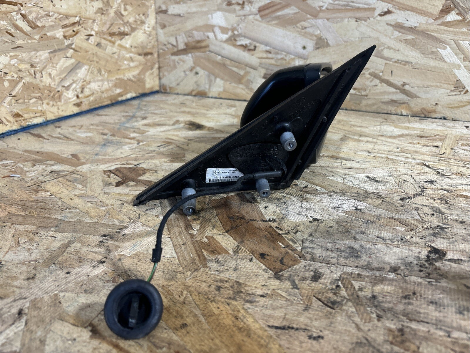 2006 BMW 530,530I,E60 Right Side View Mirror Gray OEM F0123116 / E1010748 TC0262