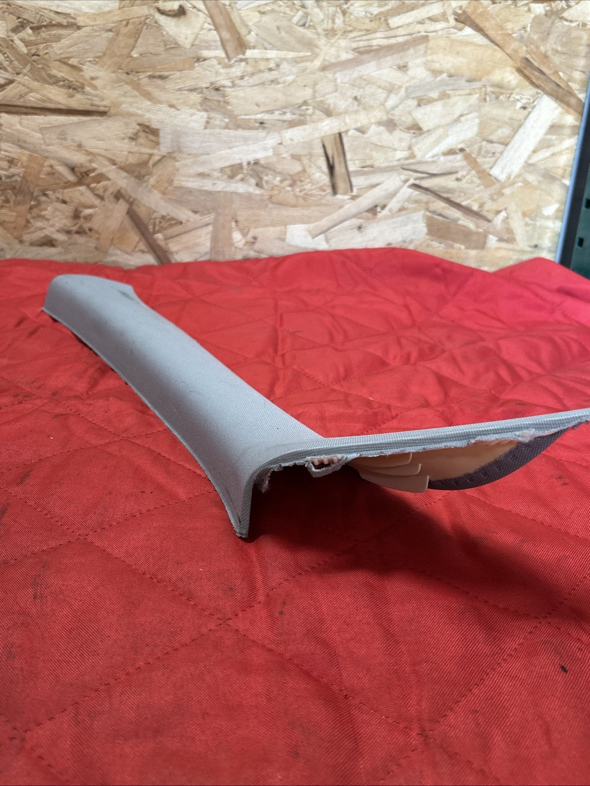 07-11 BMW 335xi 328xi E90 E91 Sedan Front Left A Pillar Cover Trim Gray 7058331