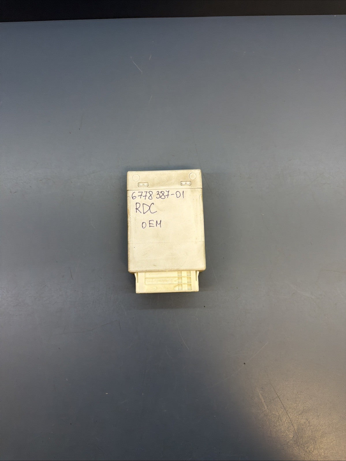 06-10 BMW E82 E90 E60 E63 535I 550I 650I M5 M6 TIRE PRESSURE CONTROL 6778387