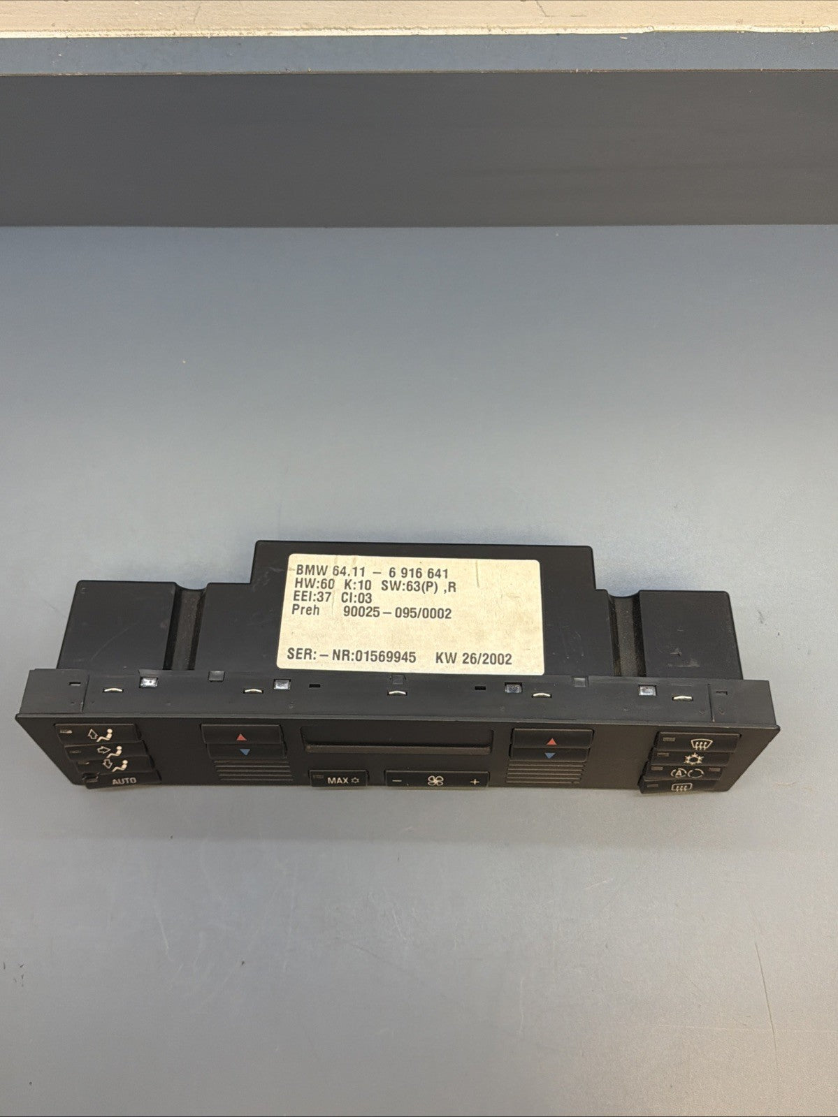 96–03 BMW E39 525i 530i 540i M5 Climate Control Unit Digital AC Heater 6916641