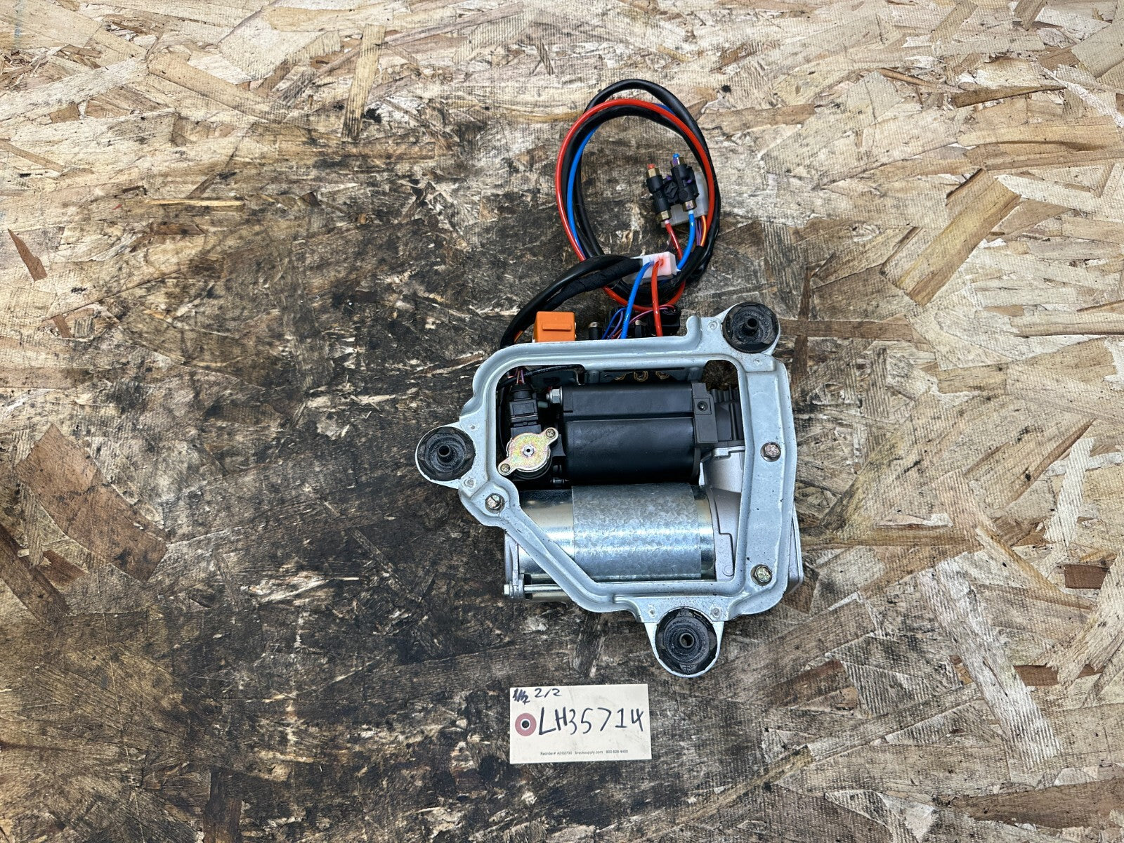 BMW 99-06 E53 X5 AIR SUSPENSION PUMP COMPRESSOR OEM 443020011/1082099