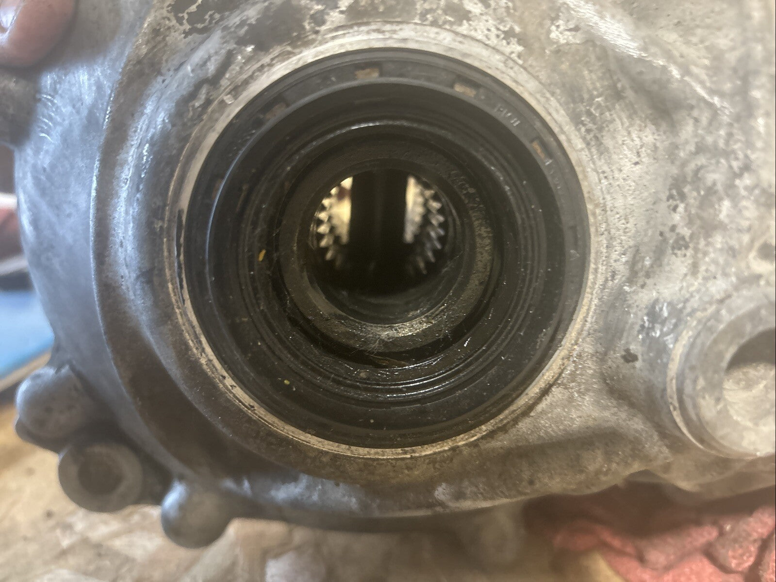 2012 528 F10 Front Differential Carrier Final 3.23 Drive AWD Diff OEM BMW