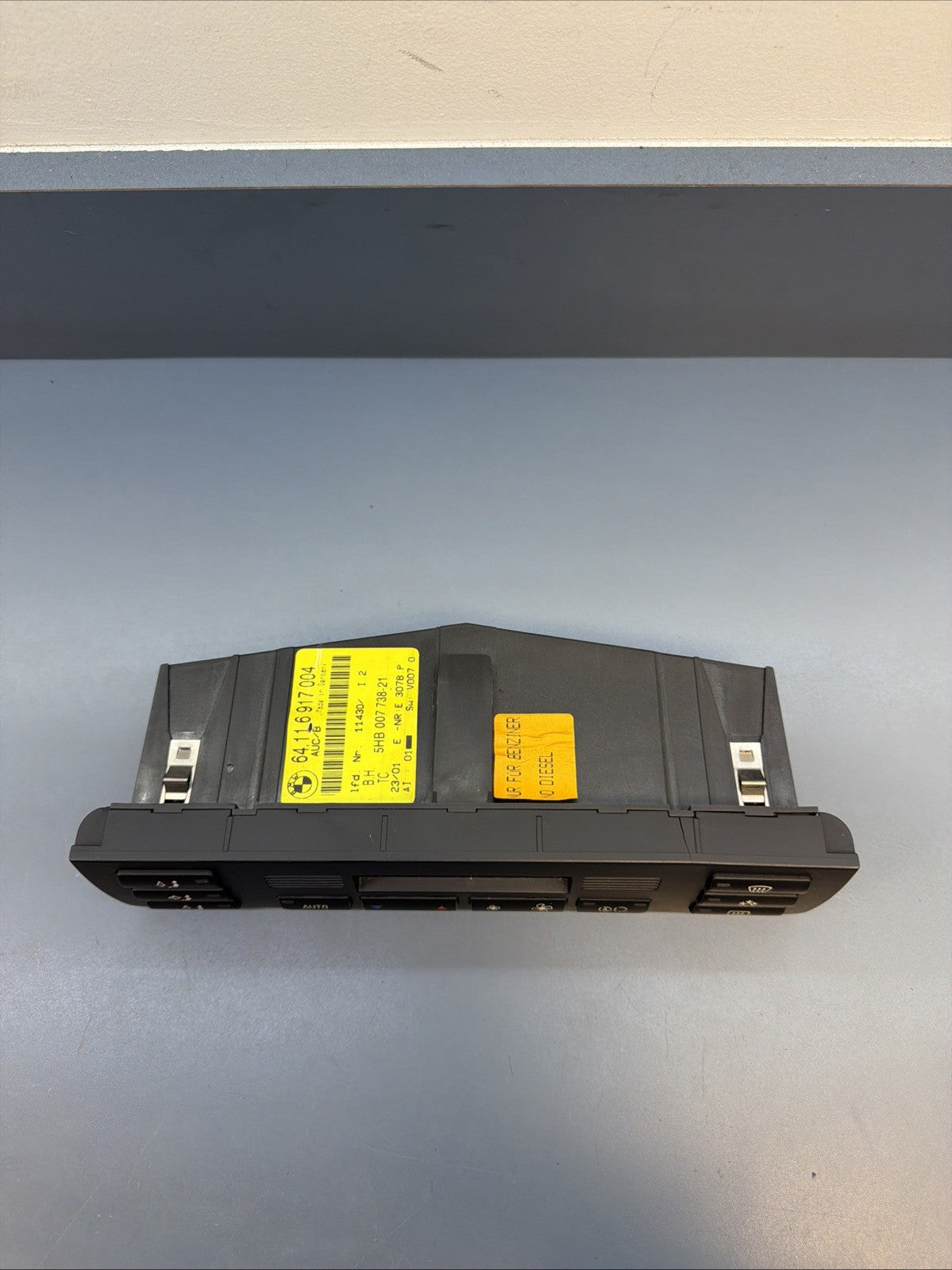 BMW 2001-2006 E46 3 SERIES AC HEATER CLIMATE CONTROL PANEL OEM 6917004