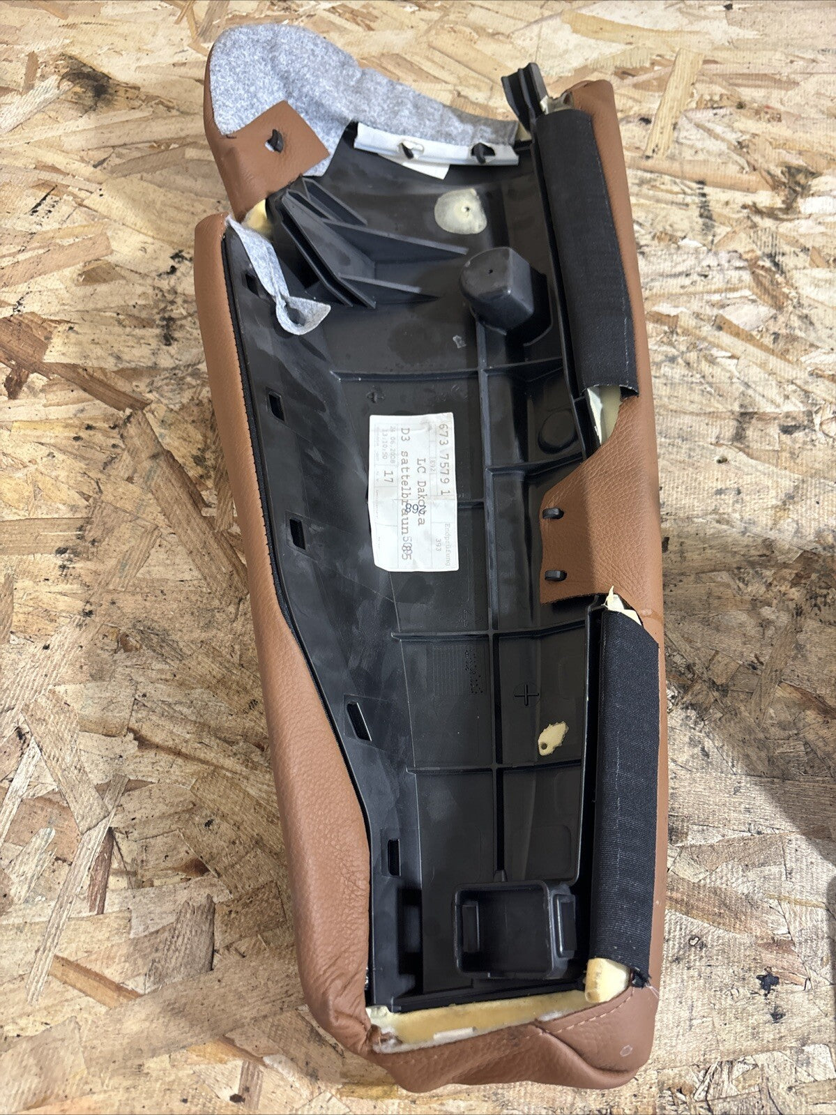 2009 BMW 335i COUPE (E92) - DRIVER REAR SEAT BOLSTER 7119815 DAKOTA SADDLE BROWN