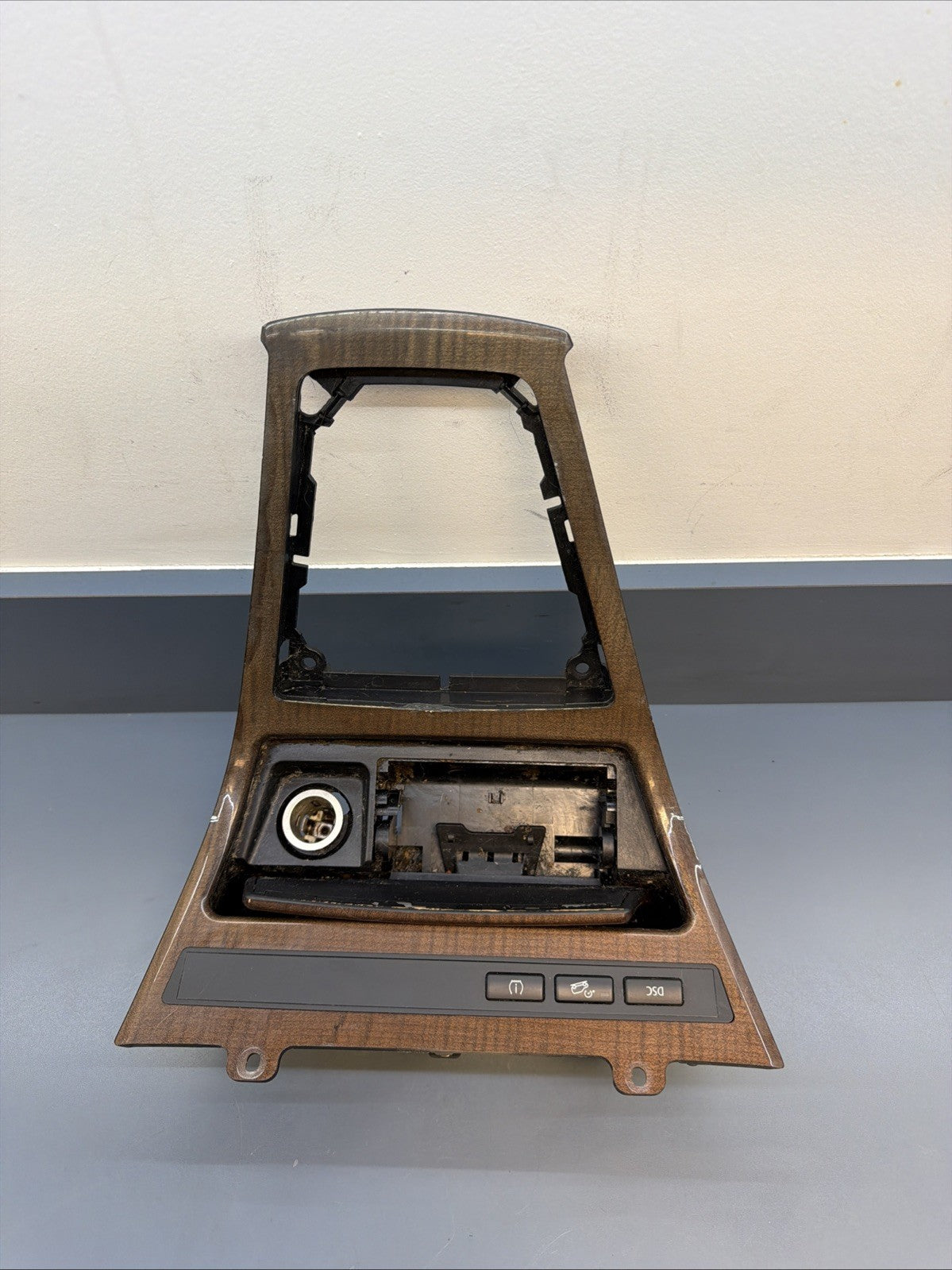 2004-2010 BMW X3 Center Console Shift Bezel Ash Tray OEM Used 3402732