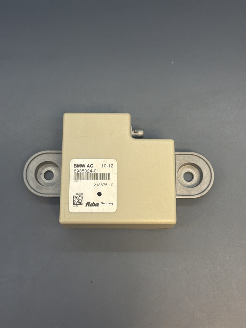 12-15 BMW X1 E84 GPS Antenna Radio Amplifier Control Module Unit 6935024 OEM