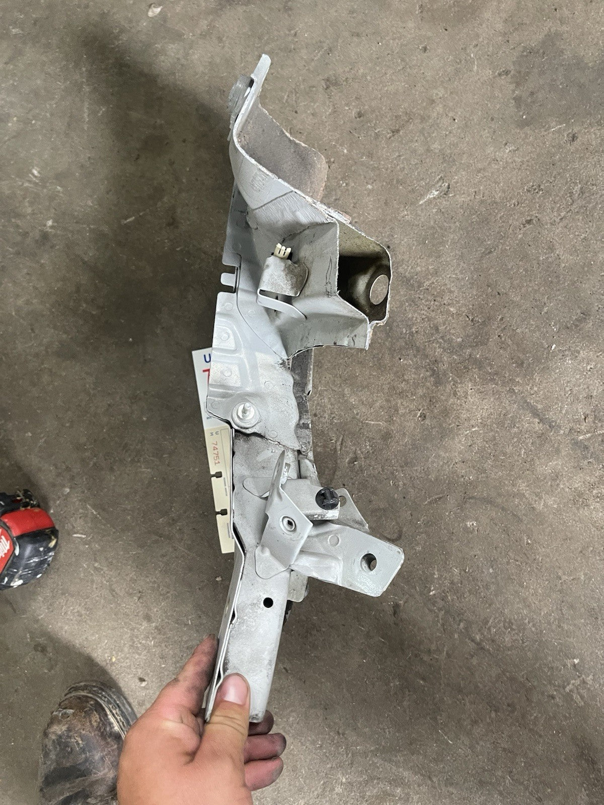 07-13 BMW E92 E93 328 335 M3 Front Right Fender Apron SECTION OEM