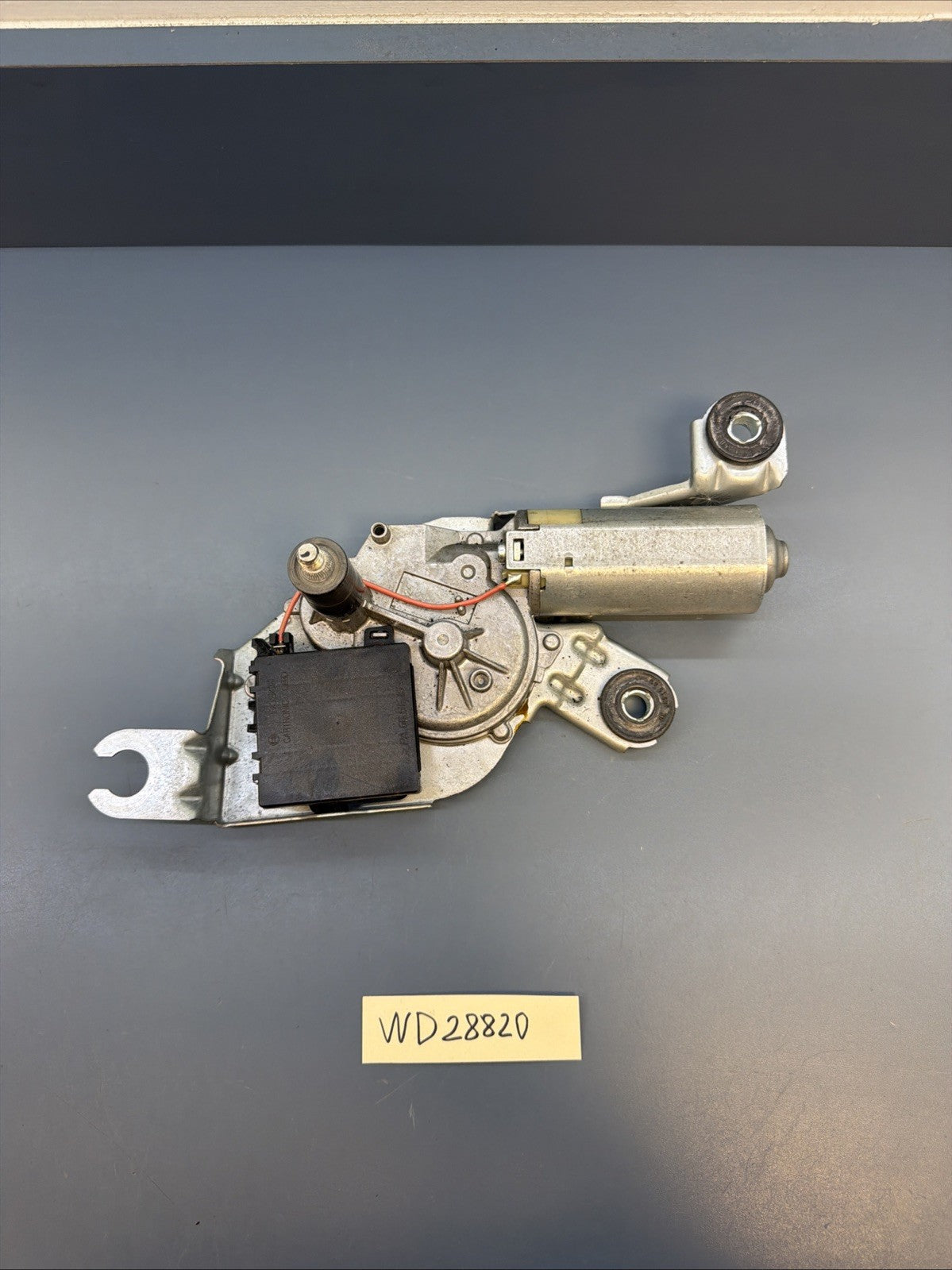 04-10 BMW X3 E83 Rear Windshield Tailgate Wiper Motor OEM 6917907