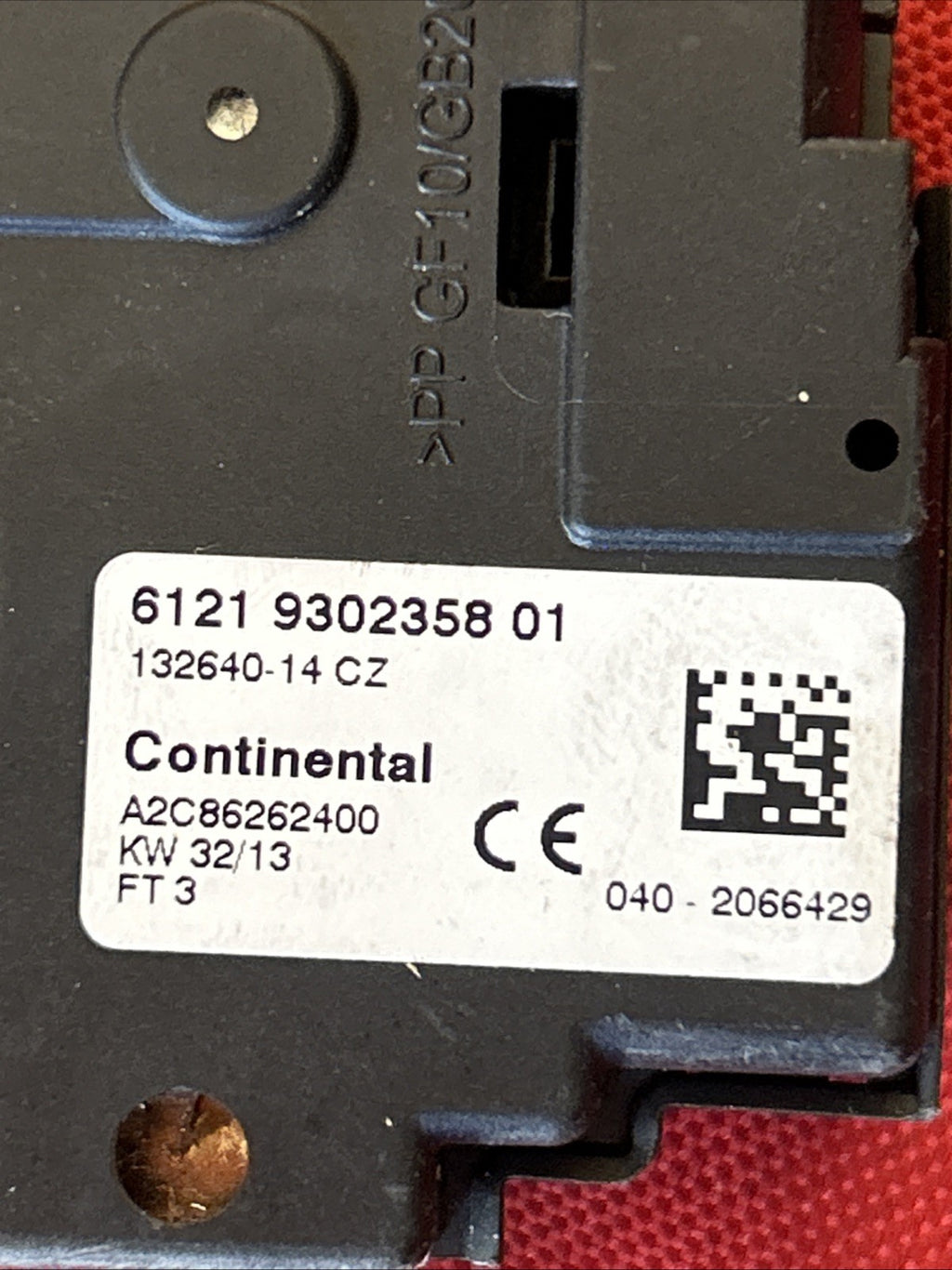 10-18 OEM BMW F01 F06 F07 F10 F12 F13 Negative Cable Terminal IBS Sensor 9302358