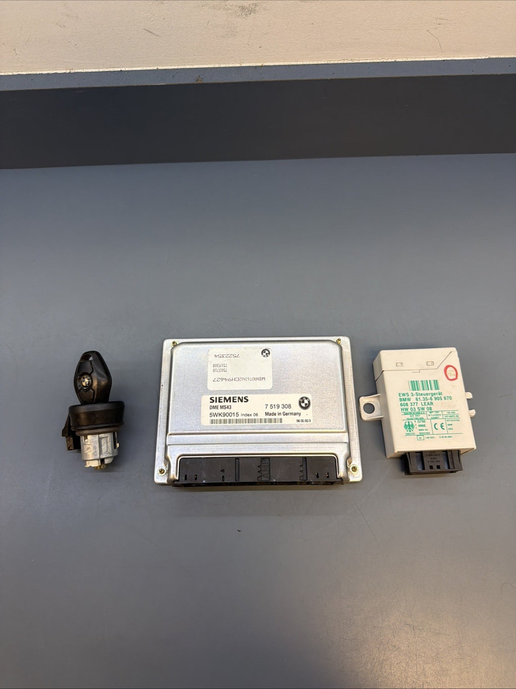 BMW 99-03 Z3 3/5 SERIES M54 ENGINE ECU(DME)+CAS+KEY SET OEM 7519308 MS43