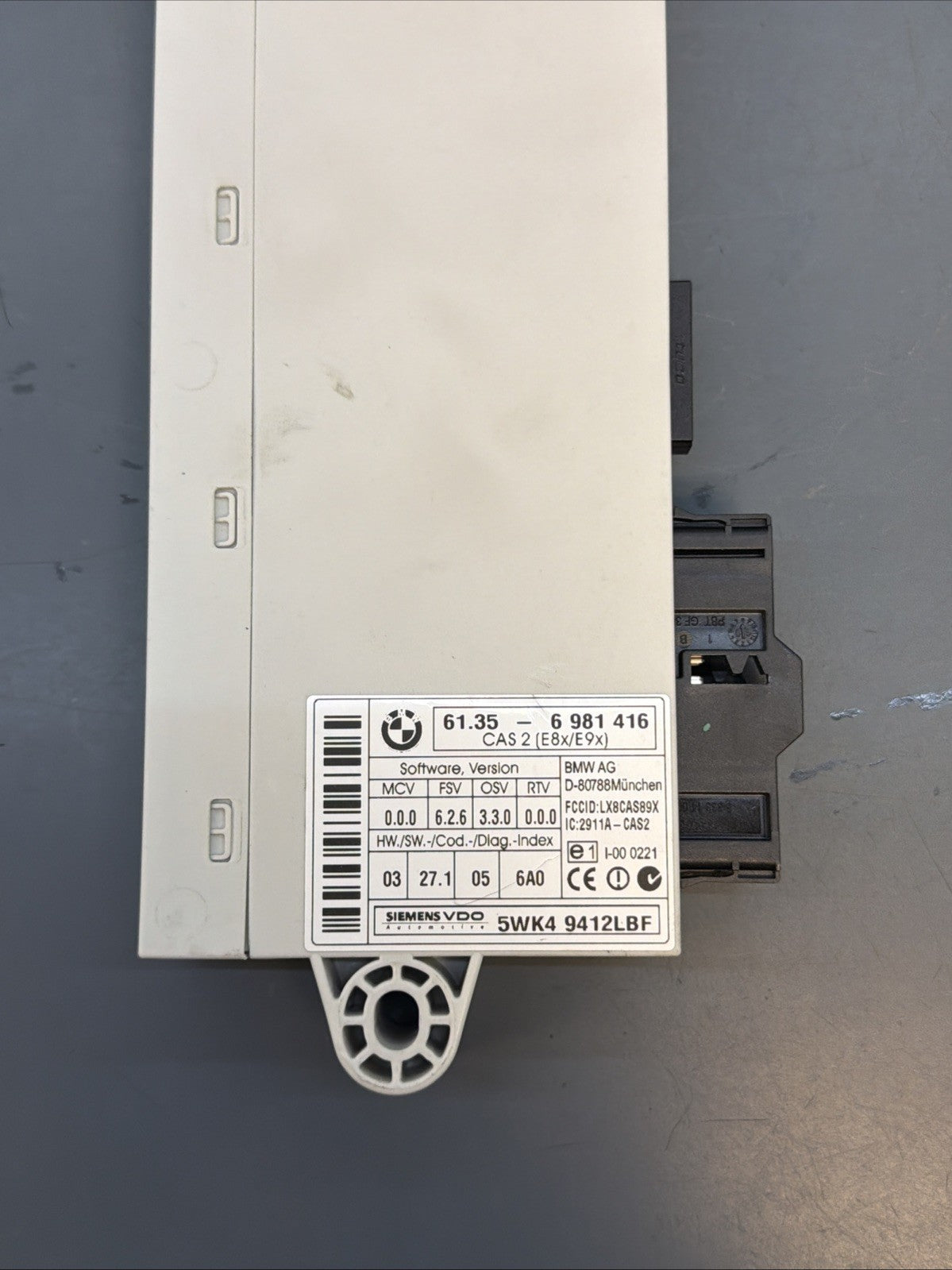 06-08 BMW E90 E91 E92 Engine Computer DME CAS KEY MSV70 N52 Auto OEM 7561817