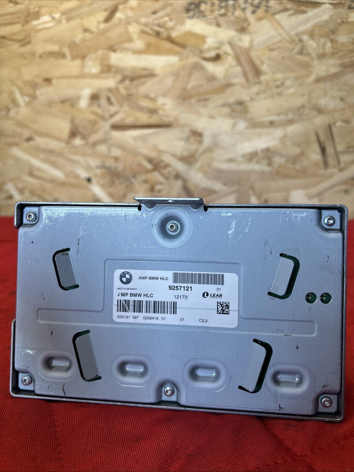 BMW 2011-2014 F25 X3 HiFi RADIO AMP AUDIO AMPLIFIER OEM 9257121