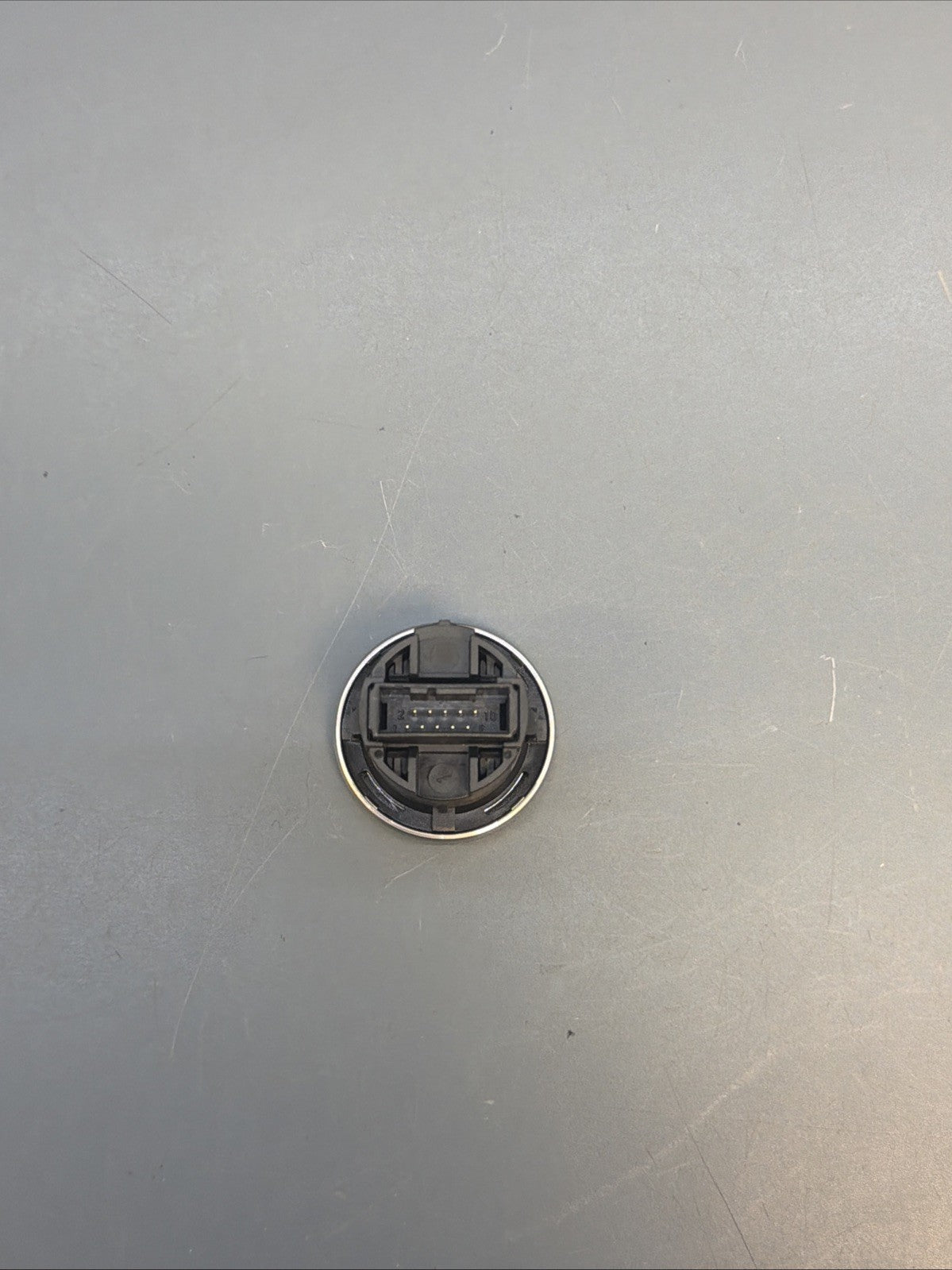 2013-2015 BMW X1 ENGINE IGNITION START STOP SWITCH BUTTON 6949913