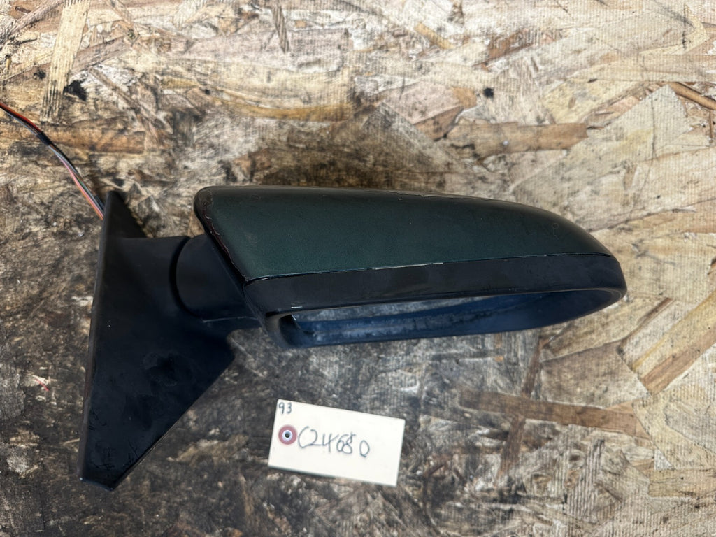 BMW 1995-2001 E38 7 SERIES GREEN PASSANGER SIDE MIRROR OEM 010371