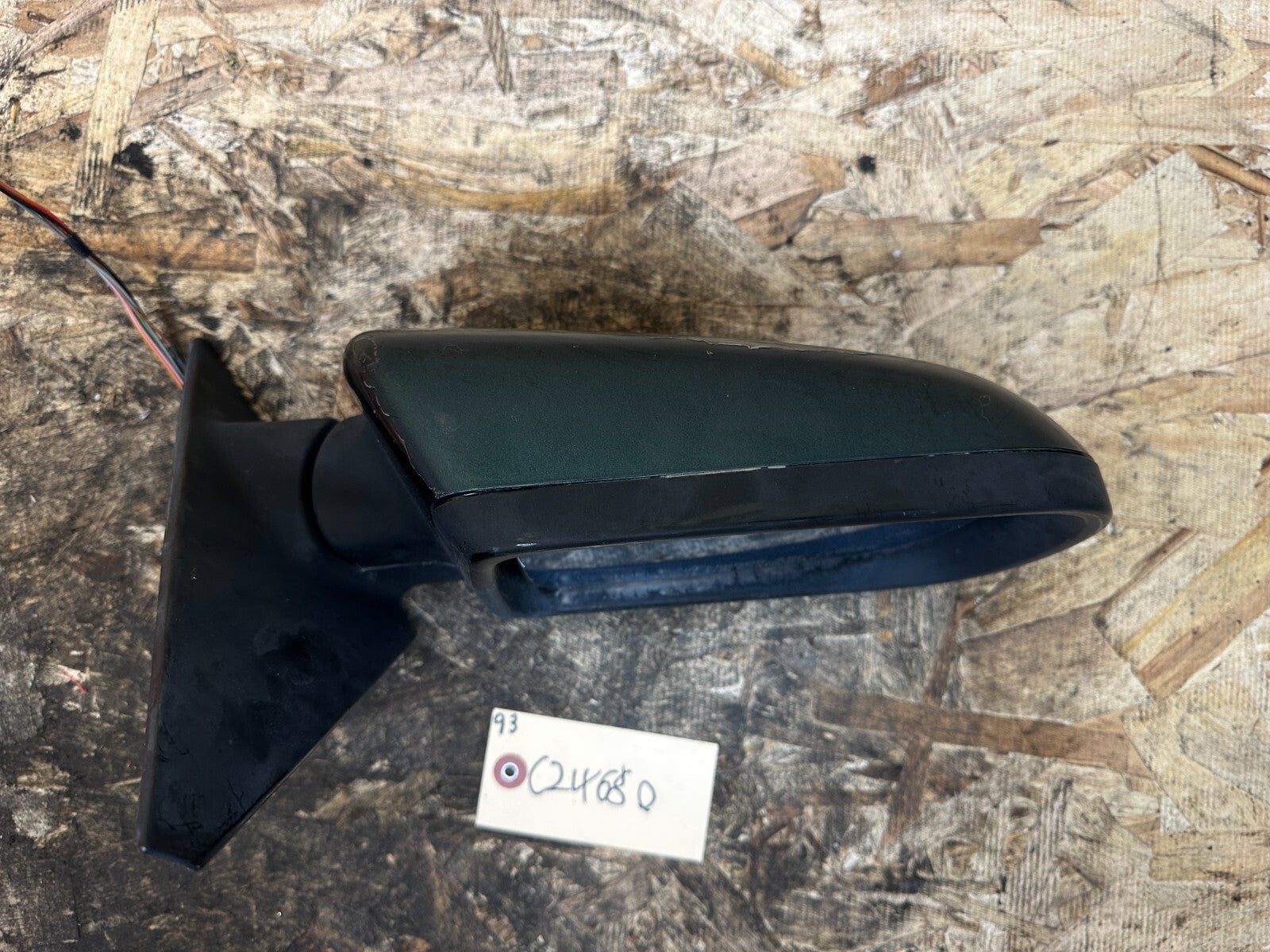BMW 1995-2001 E38 7 SERIES GREEN PASSANGER SIDE MIRROR OEM 010371