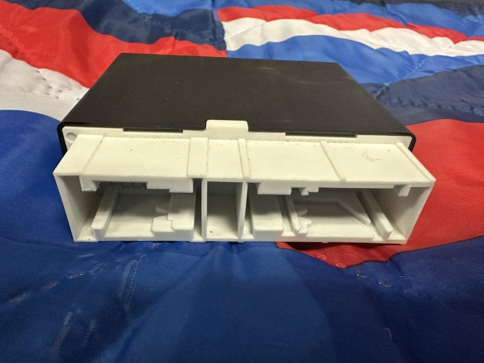 BMW X5 X6 F15 F16 F45 X3 F85 F25PDC PARKING DISTANCE CONTROL MODULE 9117847