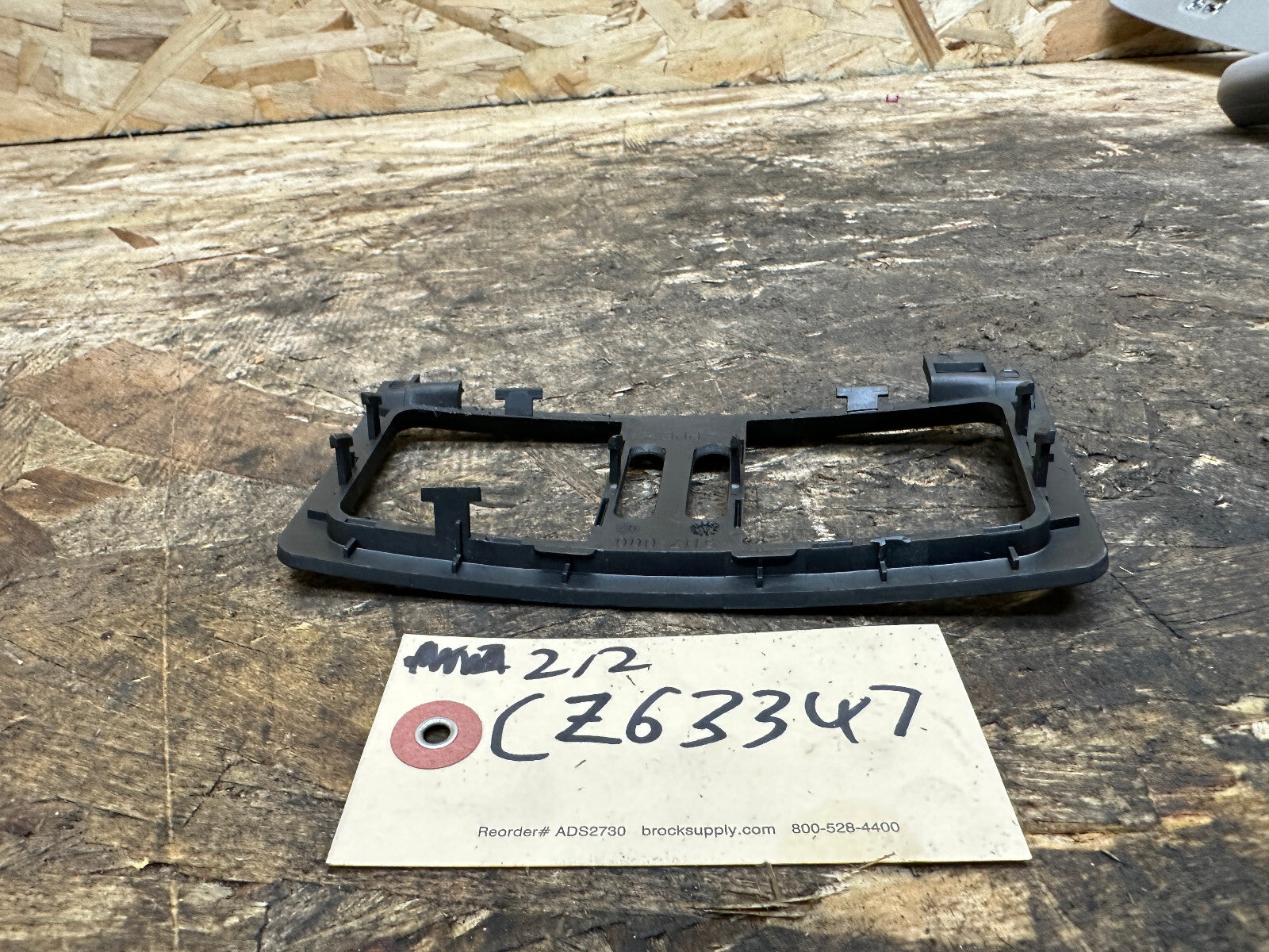 BMW 01-10 E60 5 SERIES REAR CENTER AIR VENT COVER TRIM BLACK OEM 5117000