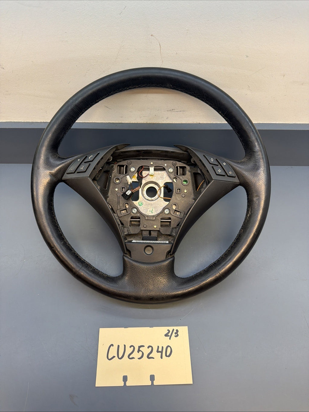 2004 - 2010 BMW E60 E61 5 SERIES STEERING WHEEL BLACK LEATHER 6057424 OEM