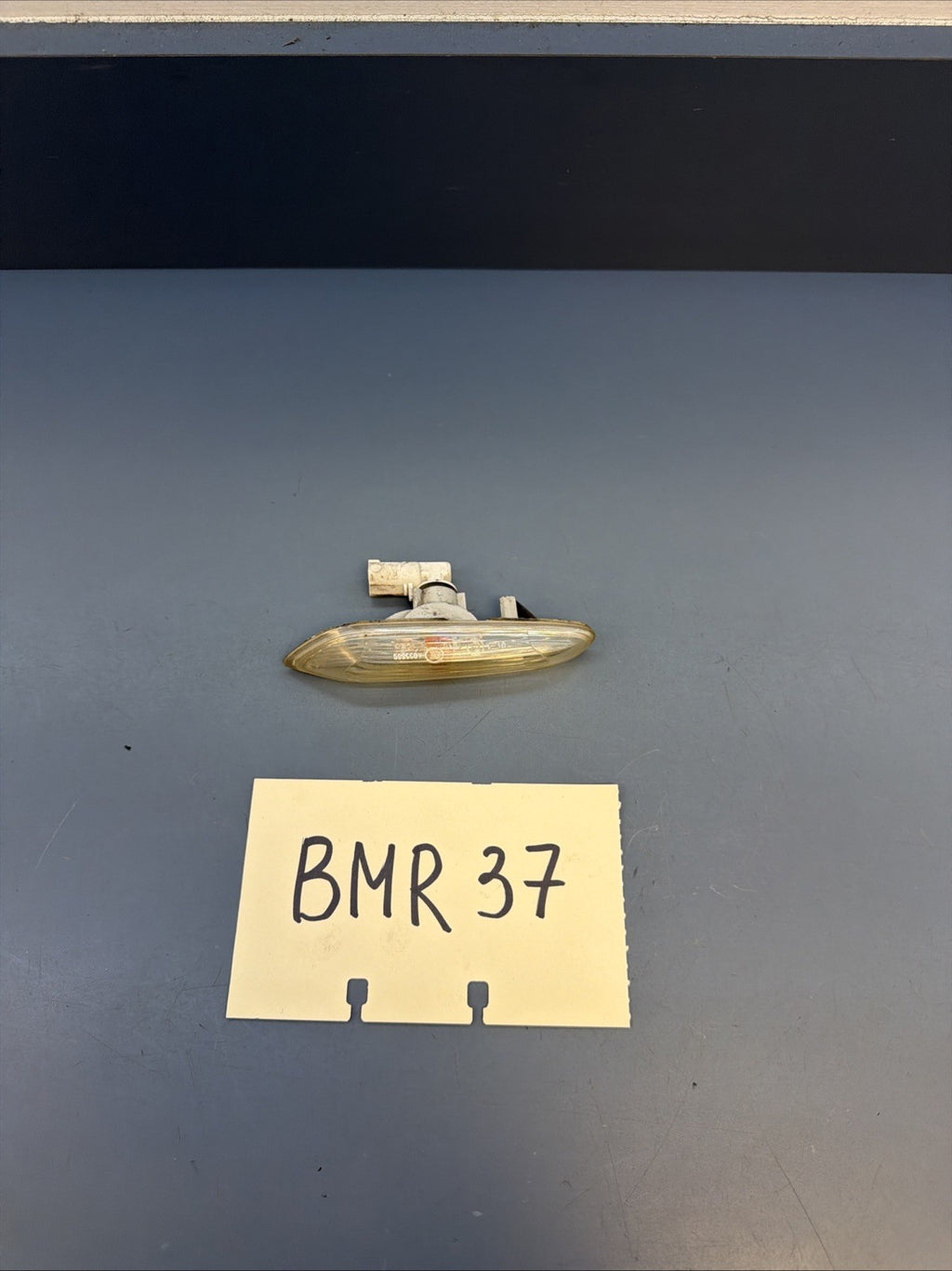 BMW 335xi 335i 328i 328xi E90 E92 Right Fender Turn Signal Indicator 7253325