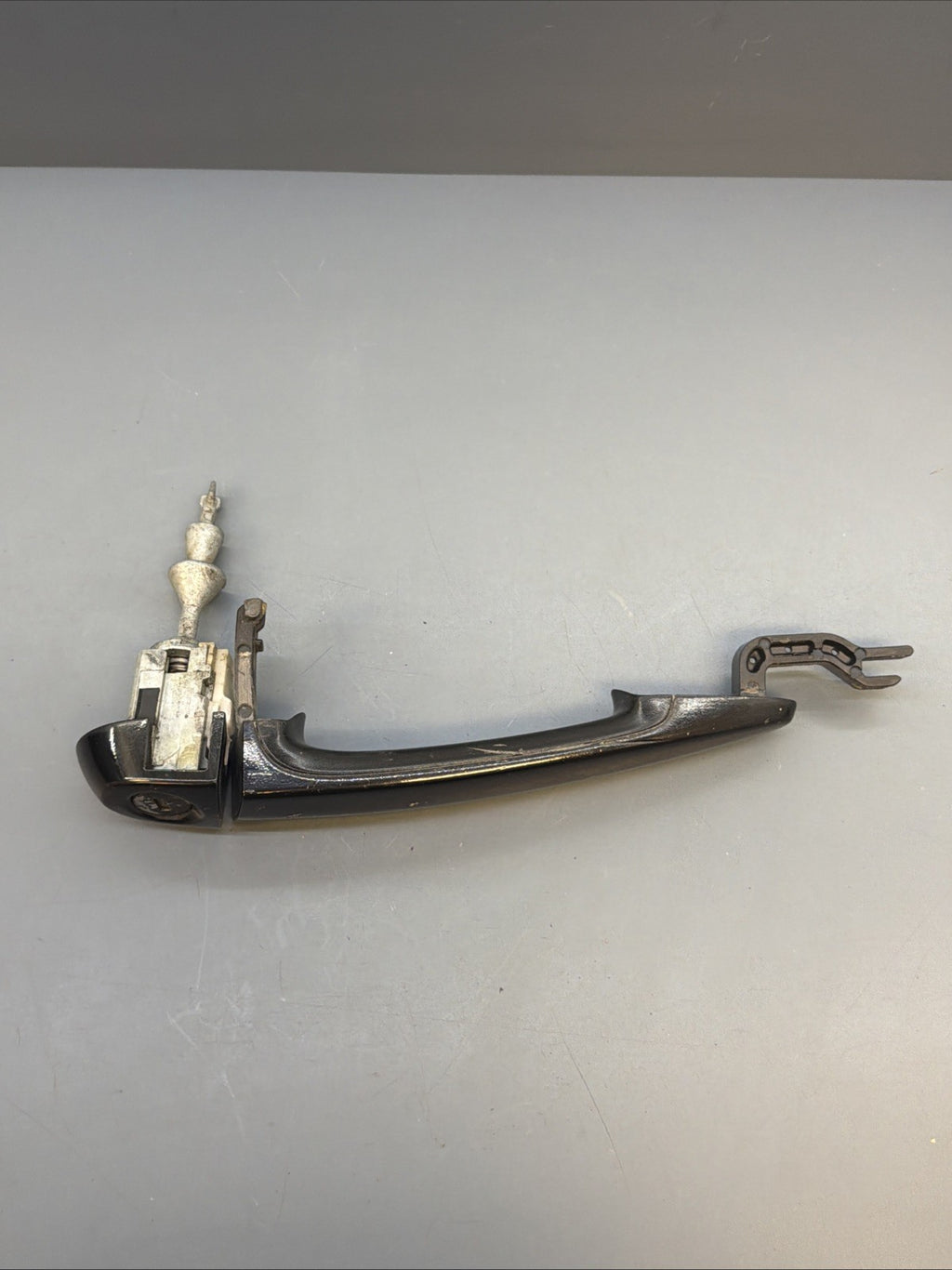 07-13 BMW E92 3-SERIES DRIVER LEFT SIDE DOOR HANDLE  BLACK