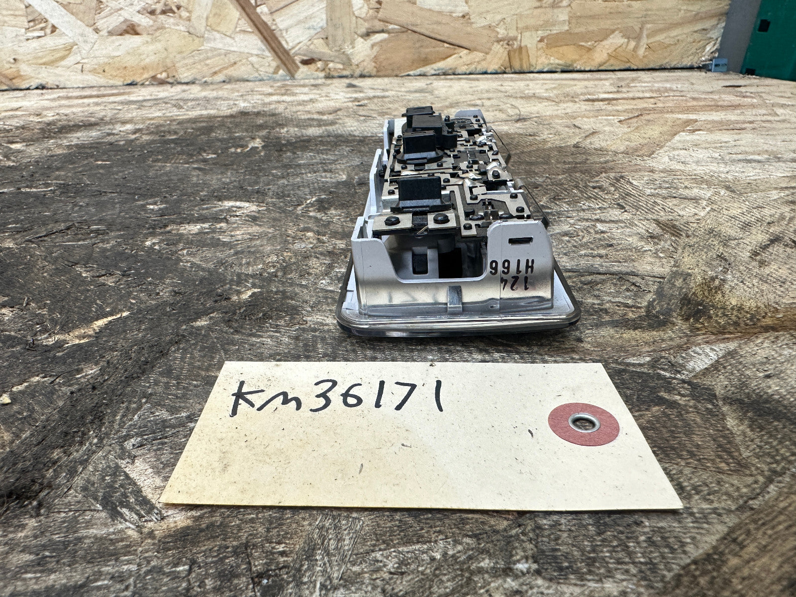 BMW 97-10 3 SERIES 6 SERIES X3 X5 Z4 FRONT INTERIOR READING LIGHT OEM 8364929