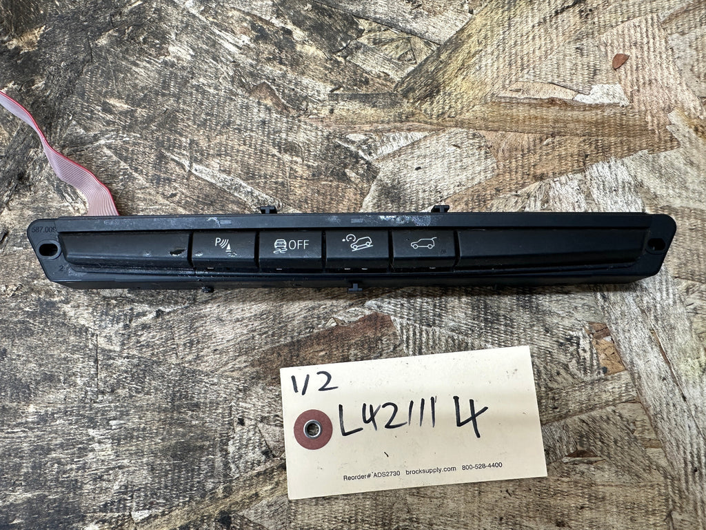 BMW 06-14 X5 X6 HILL DESCENT TRACTION CONTROL HATCH RELEASE PANEL 9208218