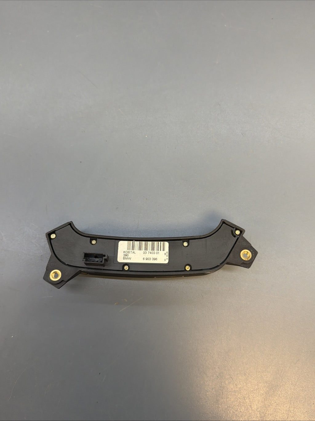 2003-2010 BMW X3 E83 - RIGHT Steering Wheel Button Control Switch OEM 6903396