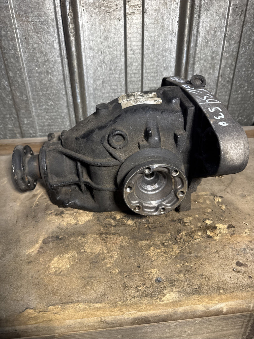 BMW REAR DIFFERENTIAL 5 SERIES E39 530I AUTOMATIC FINAL DRIVE:3.46 7529493