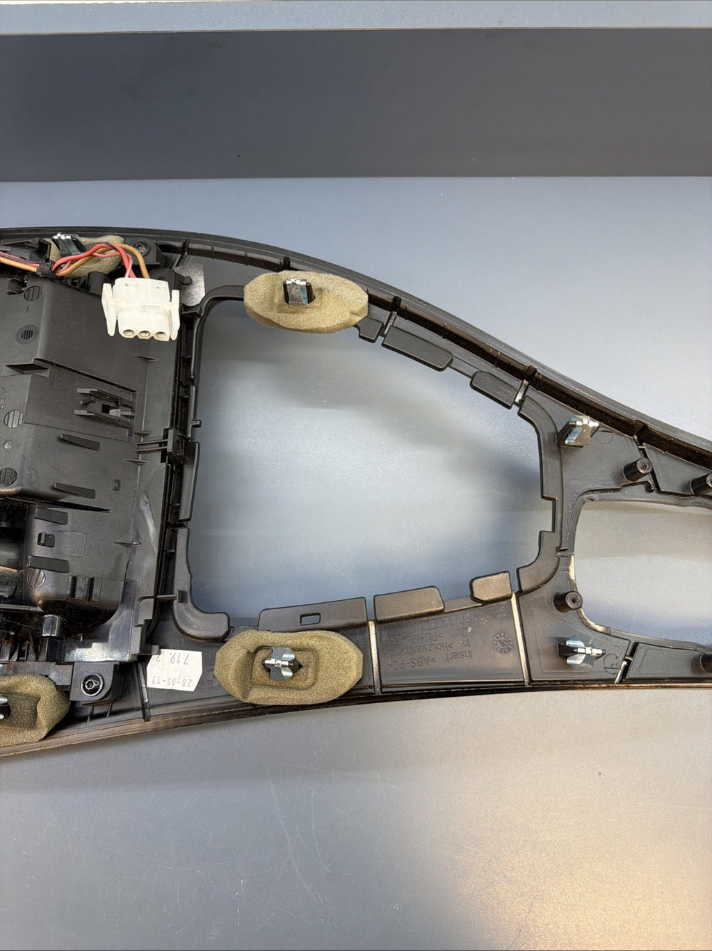 06-13 BMW E90 E92 330d 335i Centre Console Trim Ashtray 7078571 OEM IDRIVE