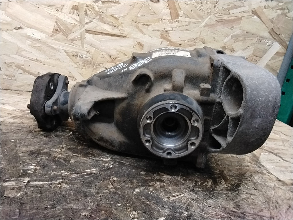 BMW REAR DIFFERENTIAL 3 SERIES 3.91 FINAL DRIVE 328xi E90 7532921