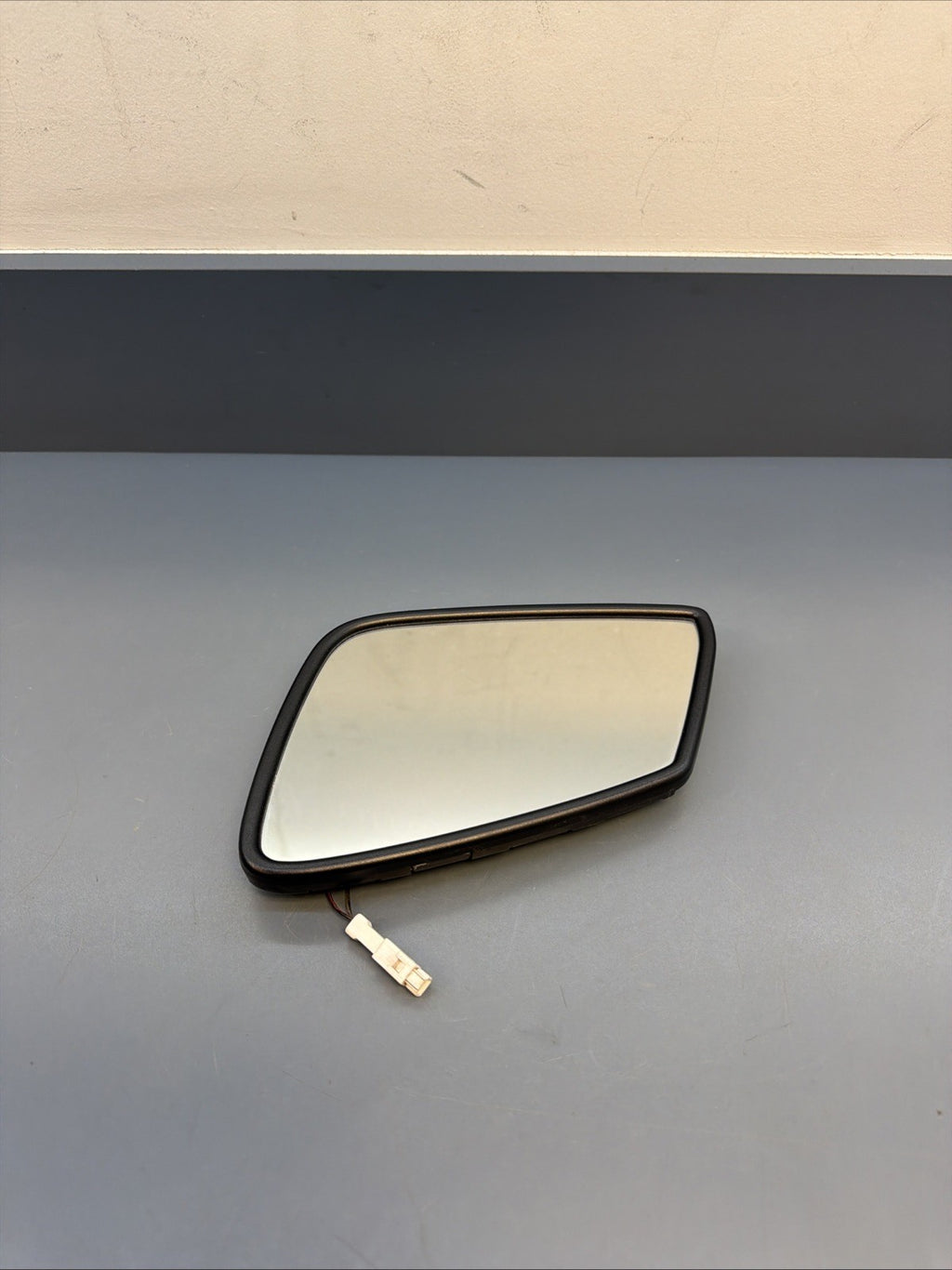 BMW F22 F30 F31 F32 X1 series LEFT DRIVER MIRROR GLASS HEATED AUTO DIM 9251324
