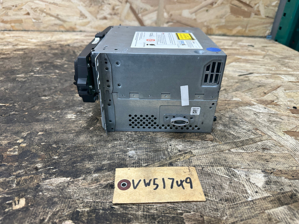 BMW 09-15 E84 X1 AM FM RADIO SATELLITE RECIEVER HEAD UNIT OEM 928343001