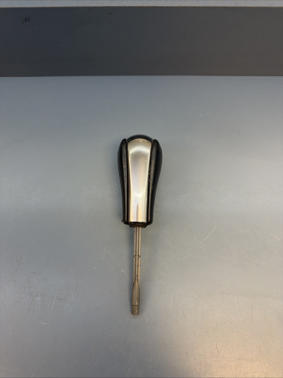 BMW OEM E60 automatic trans black & chrome shift knob shifter lever auto 7585790