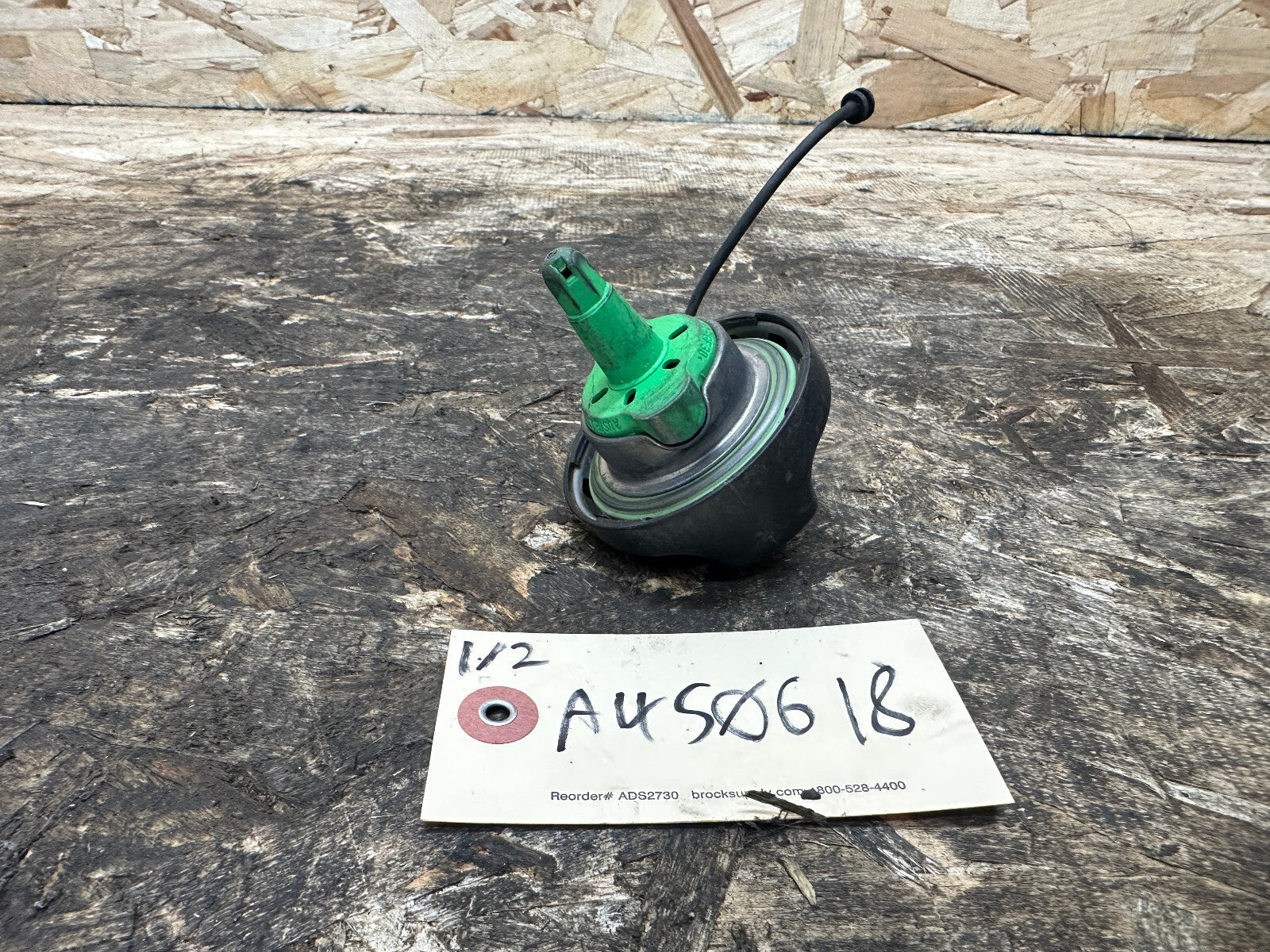 BMW E46 E39 E53 E60 E90 E87 1 3 5 SERIES X3 X5 OEM GAS CAP 16116765484/PA66GF30