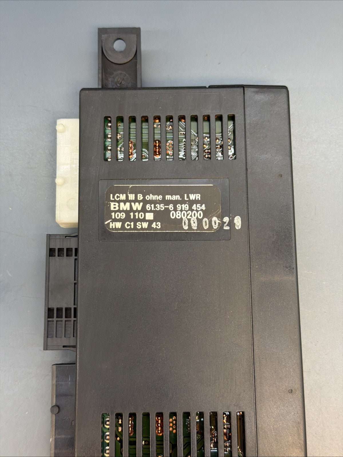 BMW OEM E38 E39 E53 528 540 740 M5 X5 LIGHT CONTROL MODULE LCM 3 III LWR 6919454