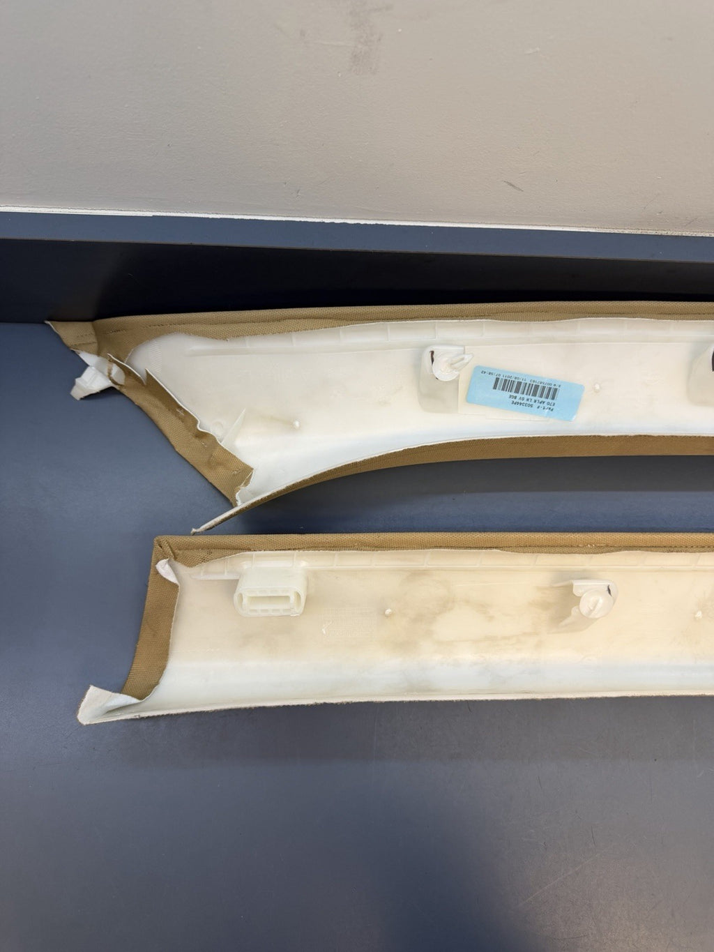 07-12 BMW X5 E70 Windshield A-Pillar Trim Panel Left & Right OEM 7129749 7129750