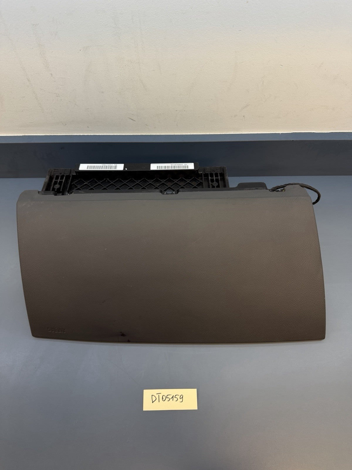 2006 - 2008 BMW 750Li Glove Box Storage Compartment KV825119909J, 6913362 OEM