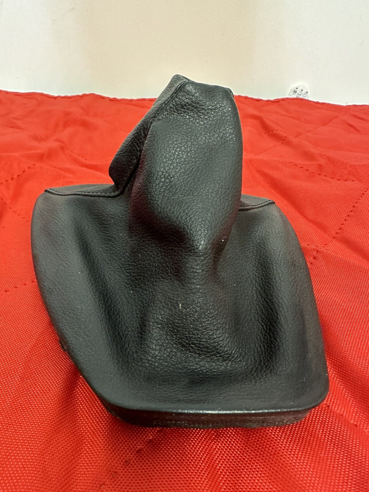 06-13 BMW 3 SERIES GEAR SHIFTER BOOT LEATHER COVER OEM 7530223
